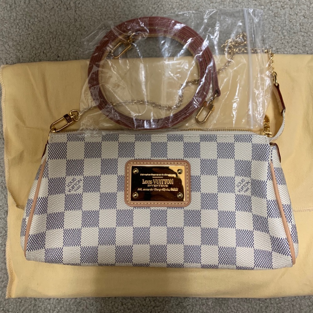 Louis Vuitton Eva Clutch in Damier Azur